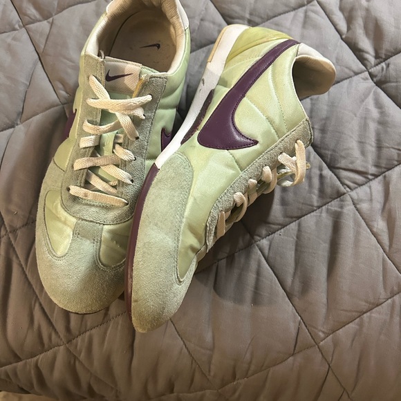 Nike Sister Sprint Green/Purple Vintage Women's 311853-351 Shoes size 8.5 - Picture 2 of 6